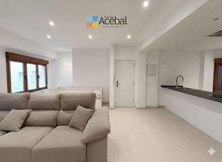 Piso en alquiler en Centro en Gijón