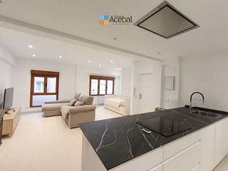 Piso en alquiler en Centro en Gijón