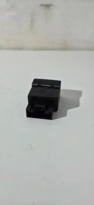 Regulador Faros Hyundai Matrix 1.5CRDI 82CV D3EA