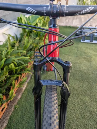 Bicicleta BH Expert 5.0