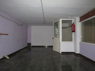 Local comercial en venta en El Castell-Poble Vell en Castelldefels