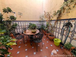 Chalet en venta en Linares