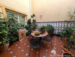 Chalet en venta en Linares