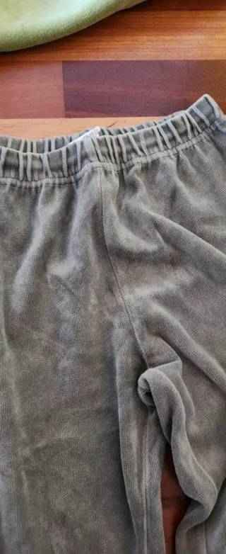 Pijama niño invierno. Talla 9 años.