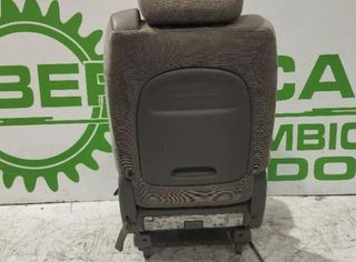 117536 4701674 asiento tras medio kia carnival 2.9