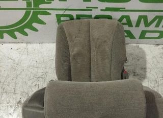 117536 4701674 asiento tras medio kia carnival 2.9