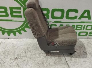 117536 4701674 asiento tras medio kia carnival 2.9