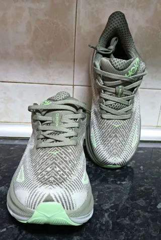 Zapatillas Hoka Clifton 9 Talla 36 Gris/Verde