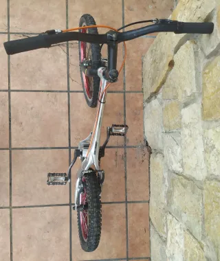 Bicicleta Trial Monty 205 Kamel infantil.