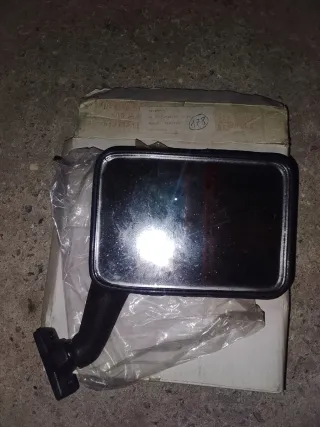 Retrovisor corsa combo:4€,Rover:6€,ww transport 4€