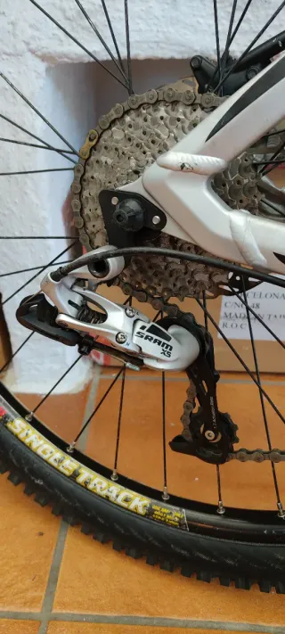 Bicicleta Mondraker Dune