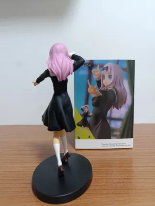 Figura Chika Fujiwara Kaguya-sama + Regalo