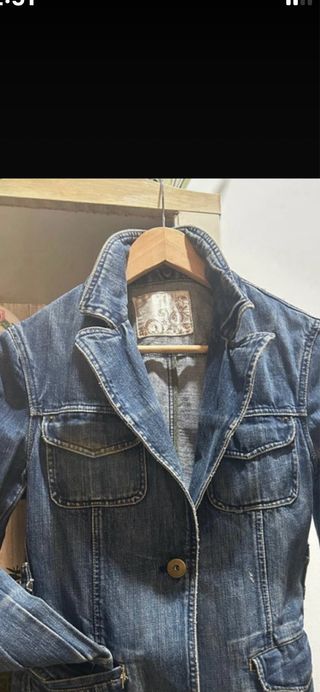 Chaqueta tejana con cuello pelo sintético