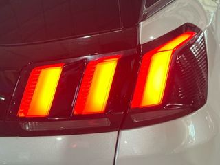 Peugeot 3008  1.2 S&S PureTech Allure EAT6 130