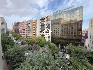 Piso en venta en Centro en Alicante