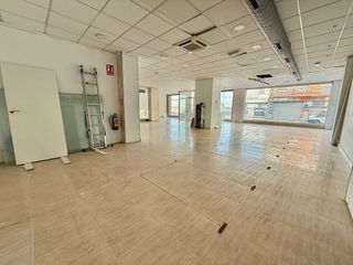 Local comercial en venta en Tavernes Blanques
