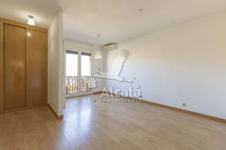 Piso en venta en Villalbilla pueblo en Villalbilla