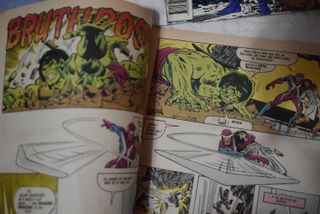 Lote 4 comics Marvel Forum Spiderman La Masa X men