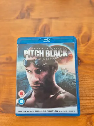 Blu-ray Pitch Black y Las Crónicas de Riddick