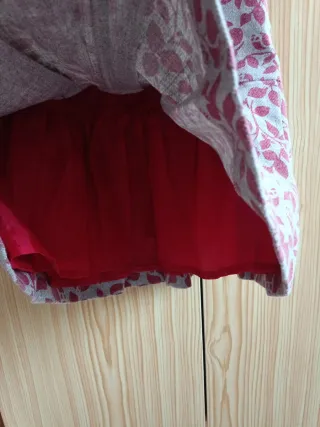 Vestido niña gris y rojo Talla 2 años