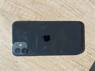iPhone 11 Negro 64GB 100% Batería