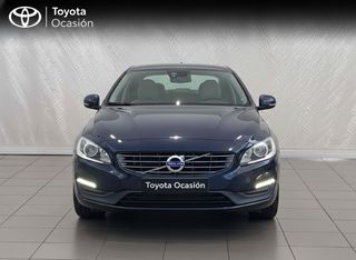 Volvo S60  D3 MOMENTUM  AUT