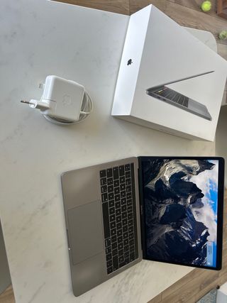 MacBook Pro 13 i5 128GB 2020
