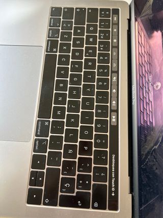 MacBook Pro 13 i5 128GB 2020