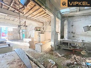 Edificio en venta en A Malata - Catabois - Ciudad Jardín en Ferrol