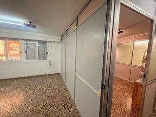 Oficina en venta en Este en Castellón de la Plana