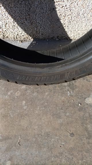 Neumático Michelin City Grip 120/70 R15