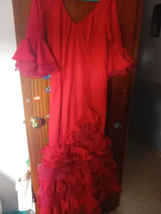 Traje de flamenca rojo