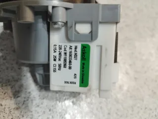 Bomba Desagüe Lavadora/Secadora Whirlpool M327