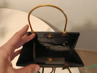 Bolso de mano fiesta negro y dorado