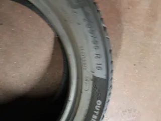 Neumático 205/55-16
