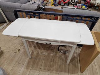 Mesa de cocina extensible blanca con cajon