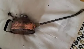 Aceitera antigua latón 50/60s