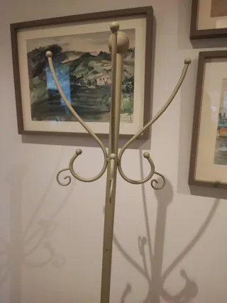 Perchero/paragüero de metal verde/beige