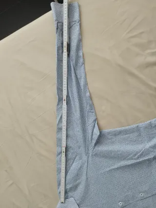 Camisa McNeal, Hombre