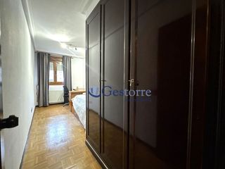 Piso en alquiler en Parque del Oeste - Olivares en Oviedo