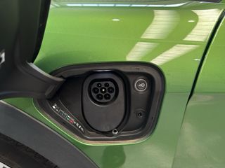 Porsche Taycan 4 Cross Turismo 2023