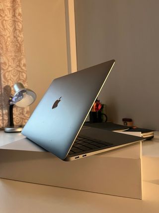 MacBook Air Retina intel i5 13”