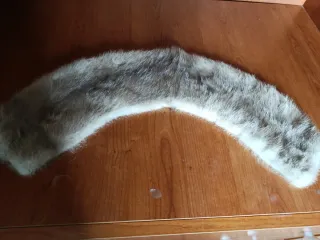 Collo di pelliccia marrone