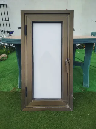Ventana de aluminio