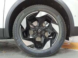 Nuevo Renault Captur techno E-Tech full hybrid 145