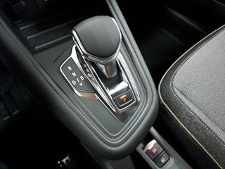 Nuevo Renault Captur techno E-Tech full hybrid 145