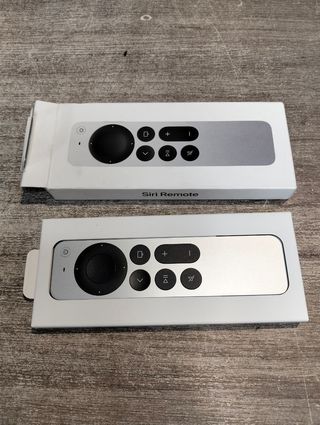 Mando Siri Remote Apple
