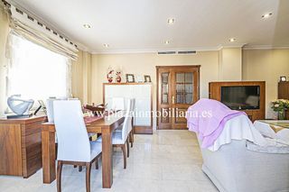 Casa en venta en Lucena