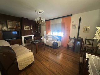 Chalet en venta en Lucena