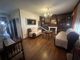 Chalet en venta en Lucena